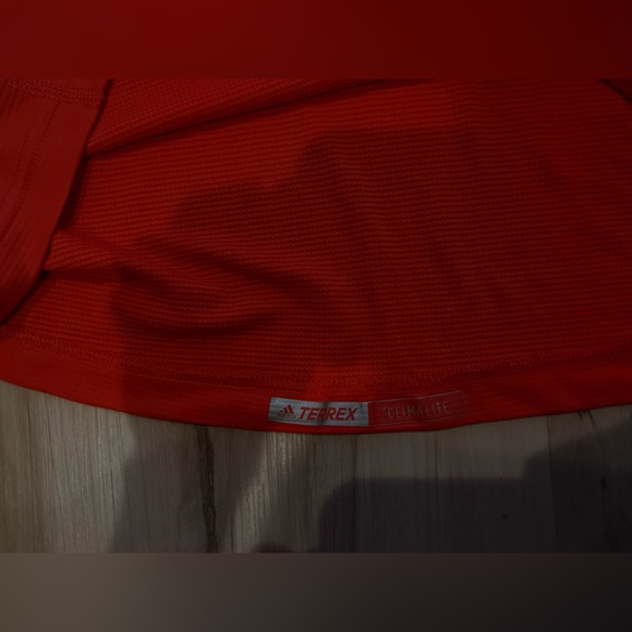 Men's Red Half-Zip Jacket / quarter zip long sleeve adidas terrex large - Picture 4 of 4
